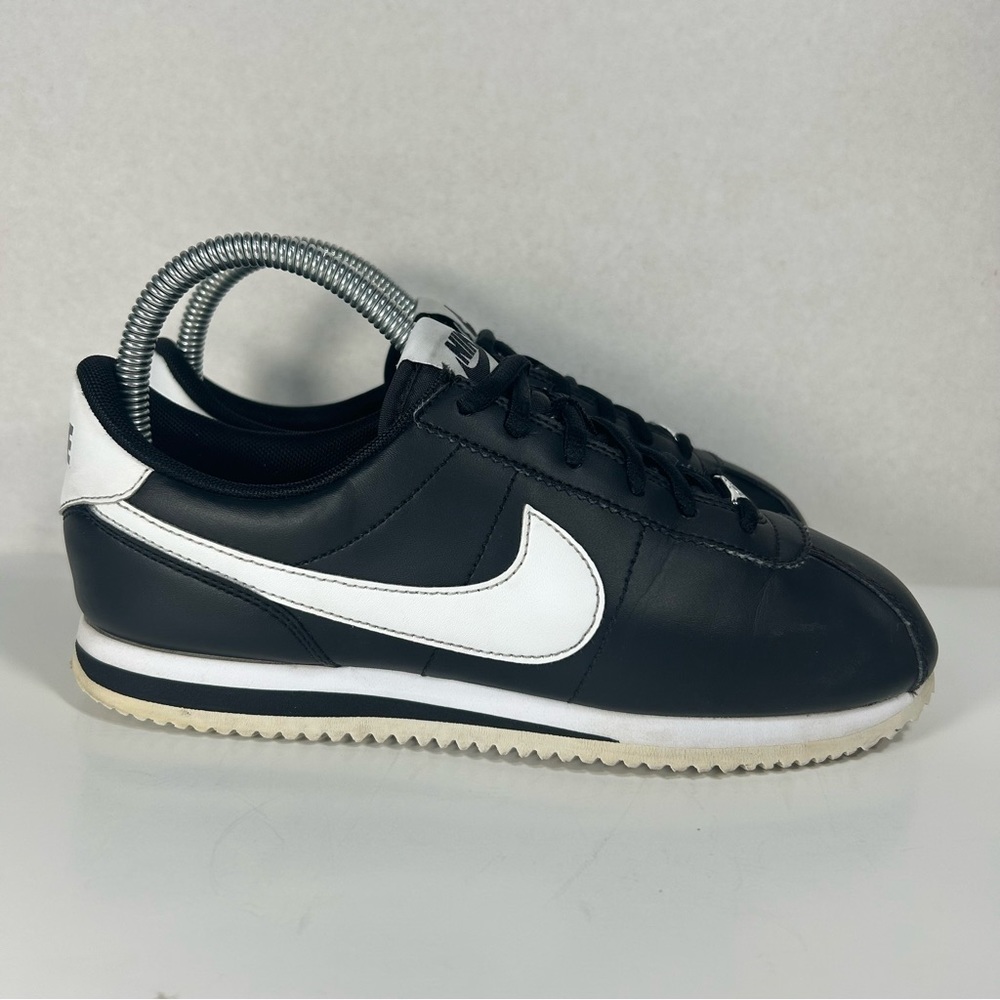 Nike Cortez Leather Sneakers ‘Black/ White' 904764-001; Size 5.5Y Women’s Size 7